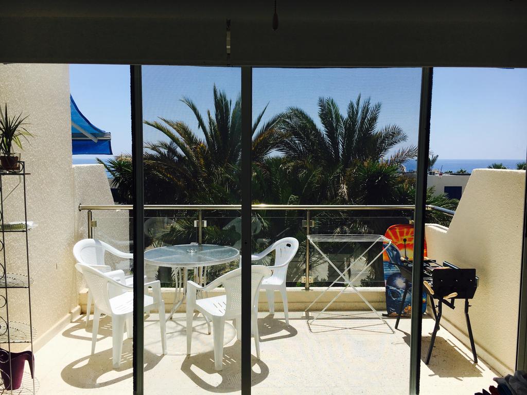 Townhouse Coral Bay Village Kissonerga Exterior photo